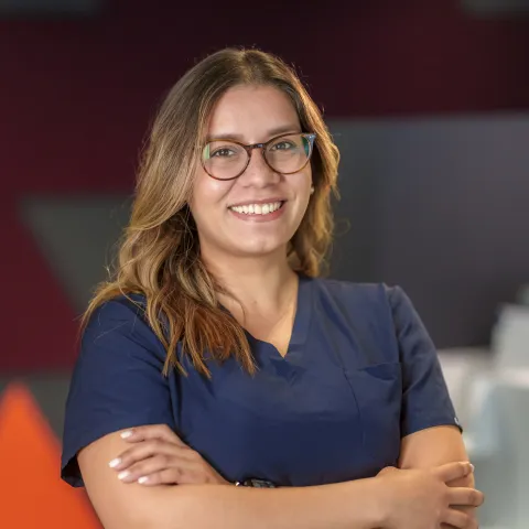 Ana Victoria Aguilera hygiéniste dentiste à mons
